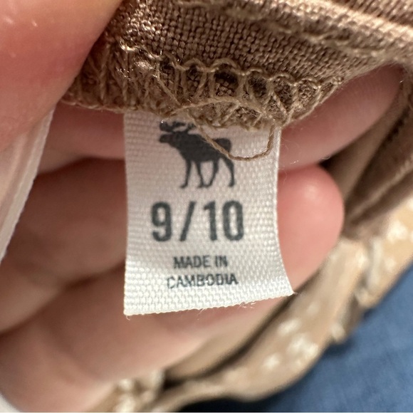 Abercrombie Kids skort, tiered, size 9/10, shorts under skirt, spring, summer - Picture 10 of 10